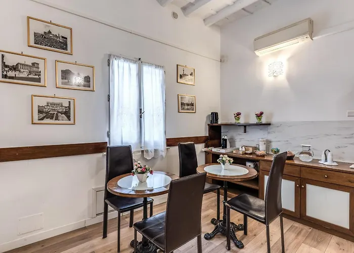 Casa de hóspedes Magenta Deluxe Cancello 4*